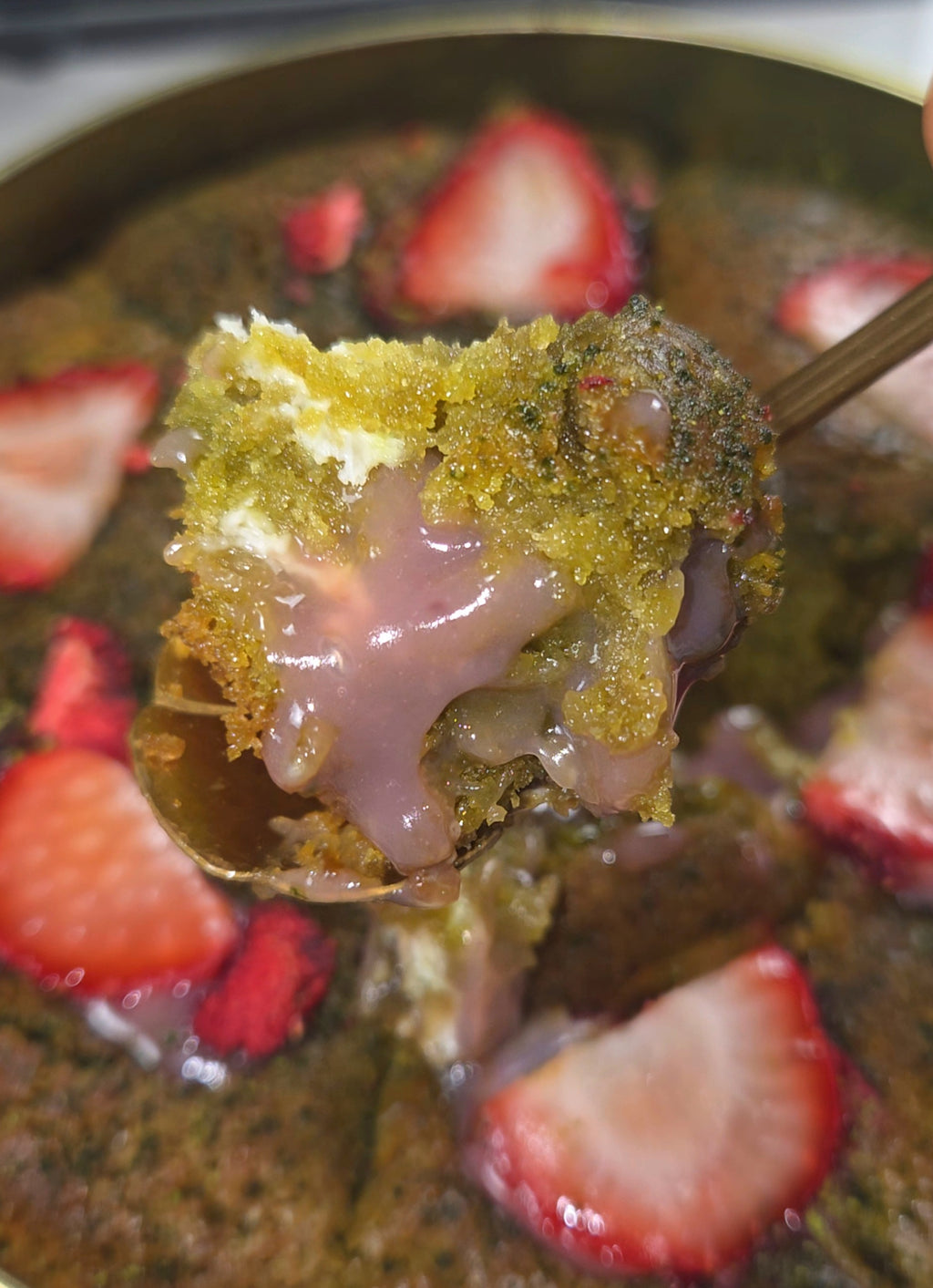 Granny’s Spring Matcha Strawberry Cookie Tin