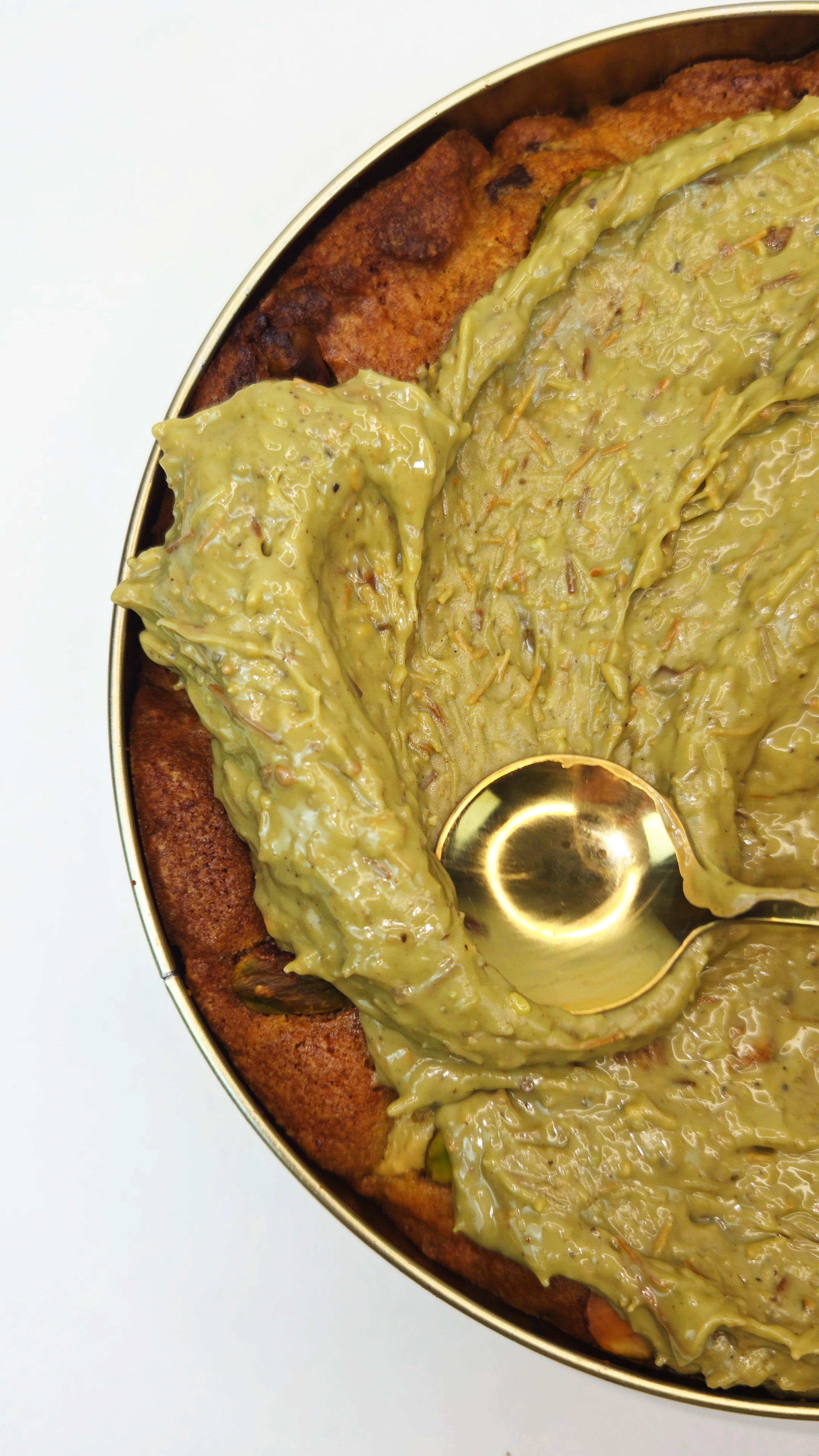 Granny's Dubai Chocolate Tin