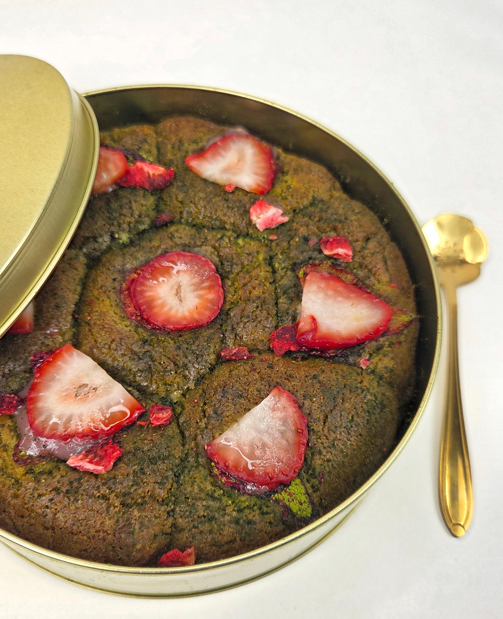 Granny’s Spring Matcha Strawberry Cookie Tin