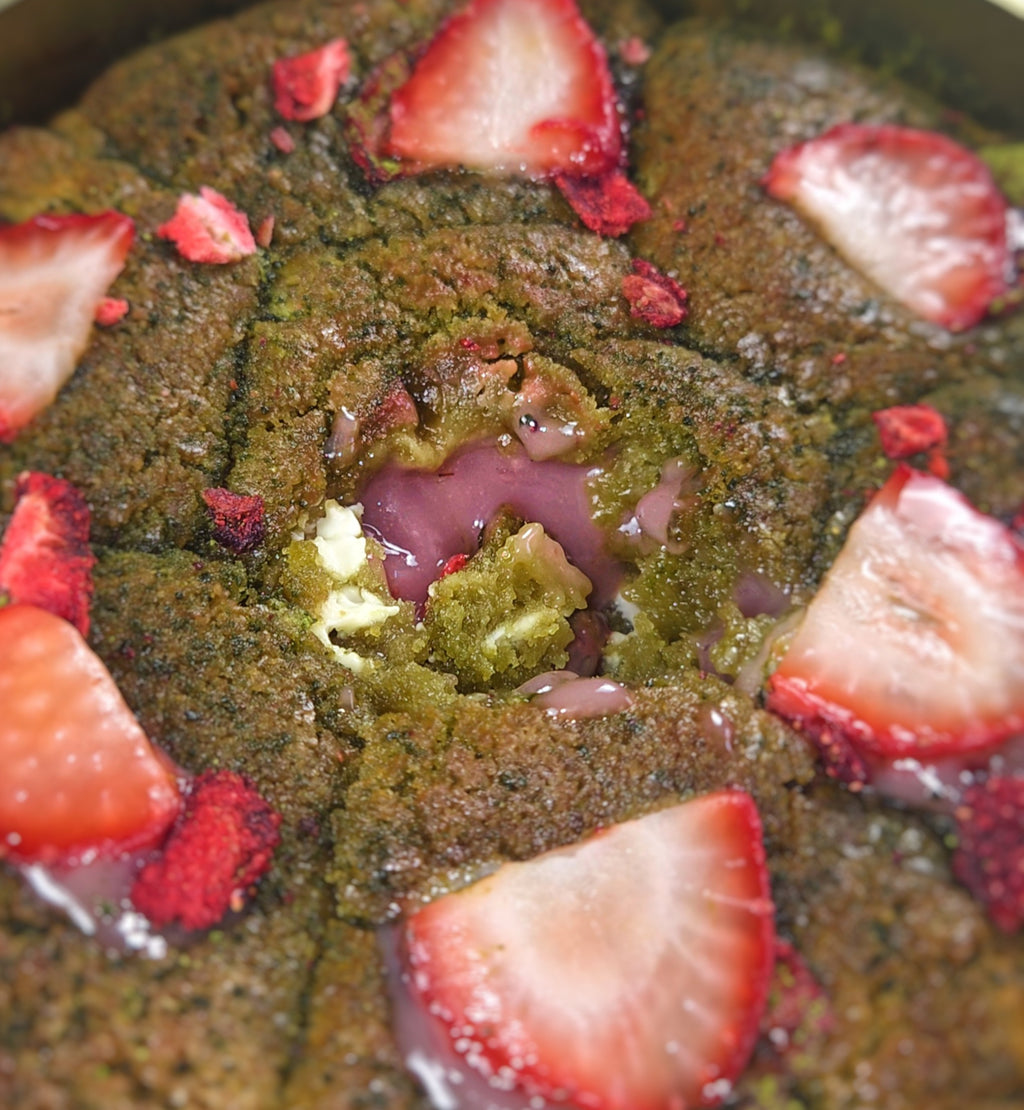 Granny’s Spring Matcha Strawberry Cookie Tin
